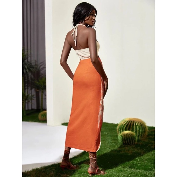 Victoria Embroidery Knot Detail Contrast Backless Dress - Picture 3 of 9